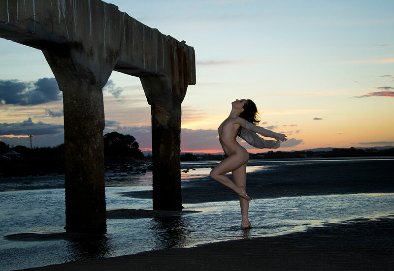 Эмилия, 24 года, 1 размер груди