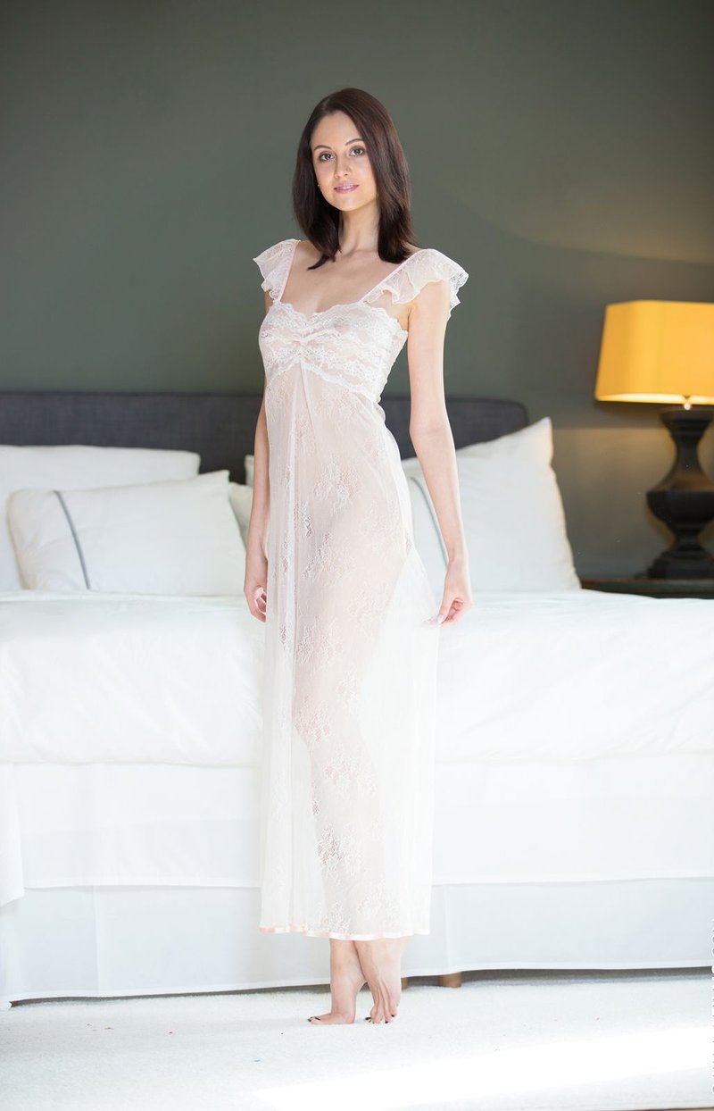 Ира, 31 год, 0 размер груди